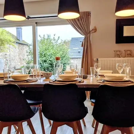 Entre Deux Vallees By Welchome شقة